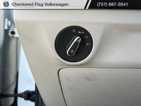 New 2026 Volkswagen Jetta SE image 31