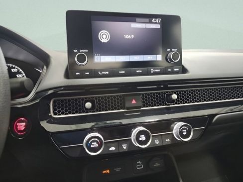 Used 2022 Honda Civic LX image 25