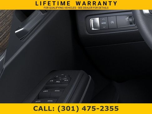 New 2026 GMC Acadia Denali w/ Super Cruise Package FWD image 22