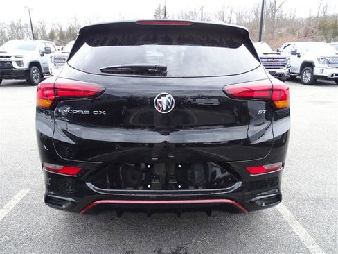 Used 2023 Buick Encore GX Select w/ Sport Touring Package image 5