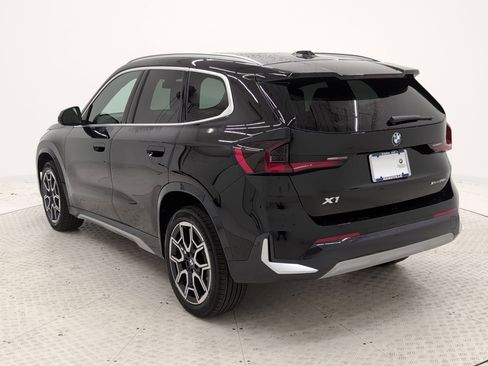 Used 2025 BMW X1 xDrive28i w/ Convenience Package AWD/4WD image 3