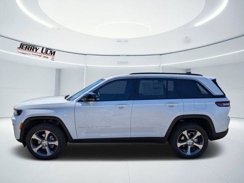 New 2026 Jeep Grand Cherokee Limited image 6