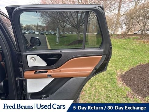 Used 2024 Lincoln Aviator Reserve w/ Equipment Group 201A image 15