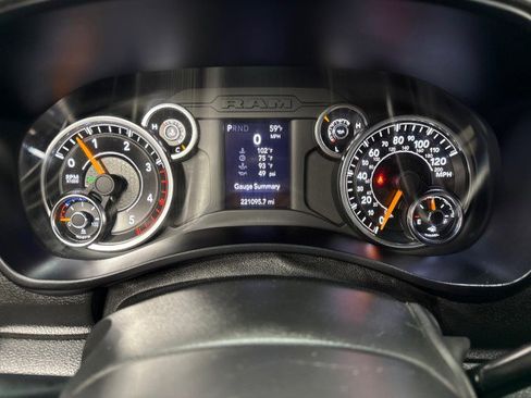 Used 2022 RAM 3500 Tradesman image 16