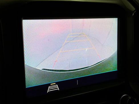 Used 2020 Chevrolet Silverado 1500 LT image 65