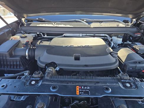 Used 2019 Chevrolet Colorado ZR2 AWD/4WD image 24