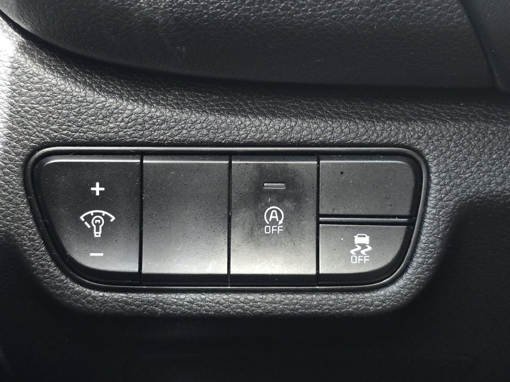 Used 2024 Kia Seltos EX AWD/4WD image 33
