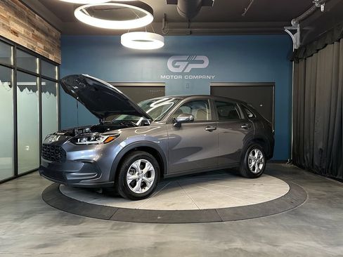Used 2025 Honda HR-V LX image 24