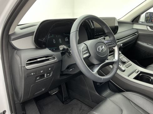 Used 2025 Hyundai Palisade SEL image 13