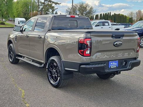 Used 2025 Ford Ranger XLT w/ FX4 Off-Road Package AWD/4WD image 3