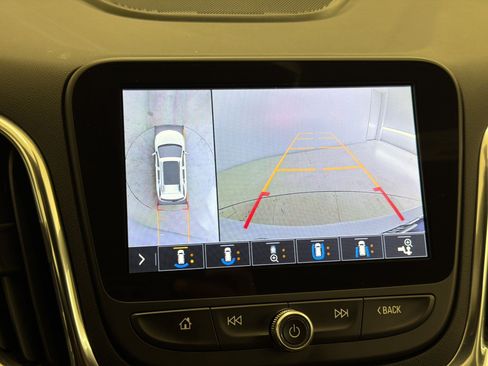 Used 2019 Chevrolet Equinox Premier FWD image 25