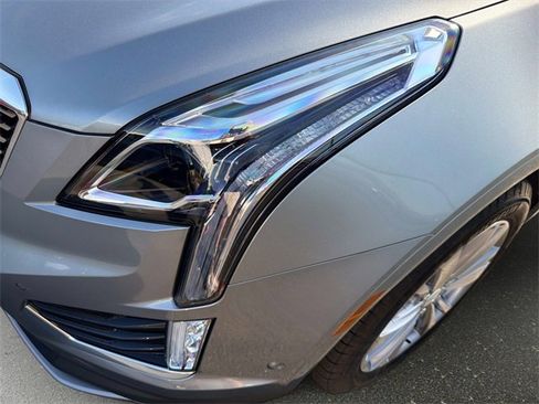 Used 2025 Cadillac XT5 Premium Luxury w/ Technology Package image 9