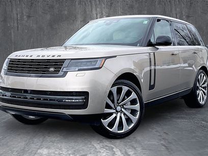 Used 2025 Land Rover Range Rover SE