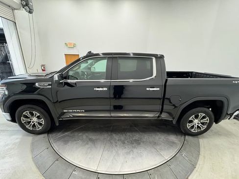 Used 2025 GMC Sierra 1500 SLT image 16