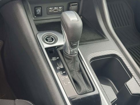 Used 2025 Nissan Sentra SV image 28