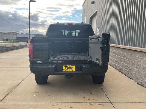 Used 2024 Ford F150 Platinum image 28