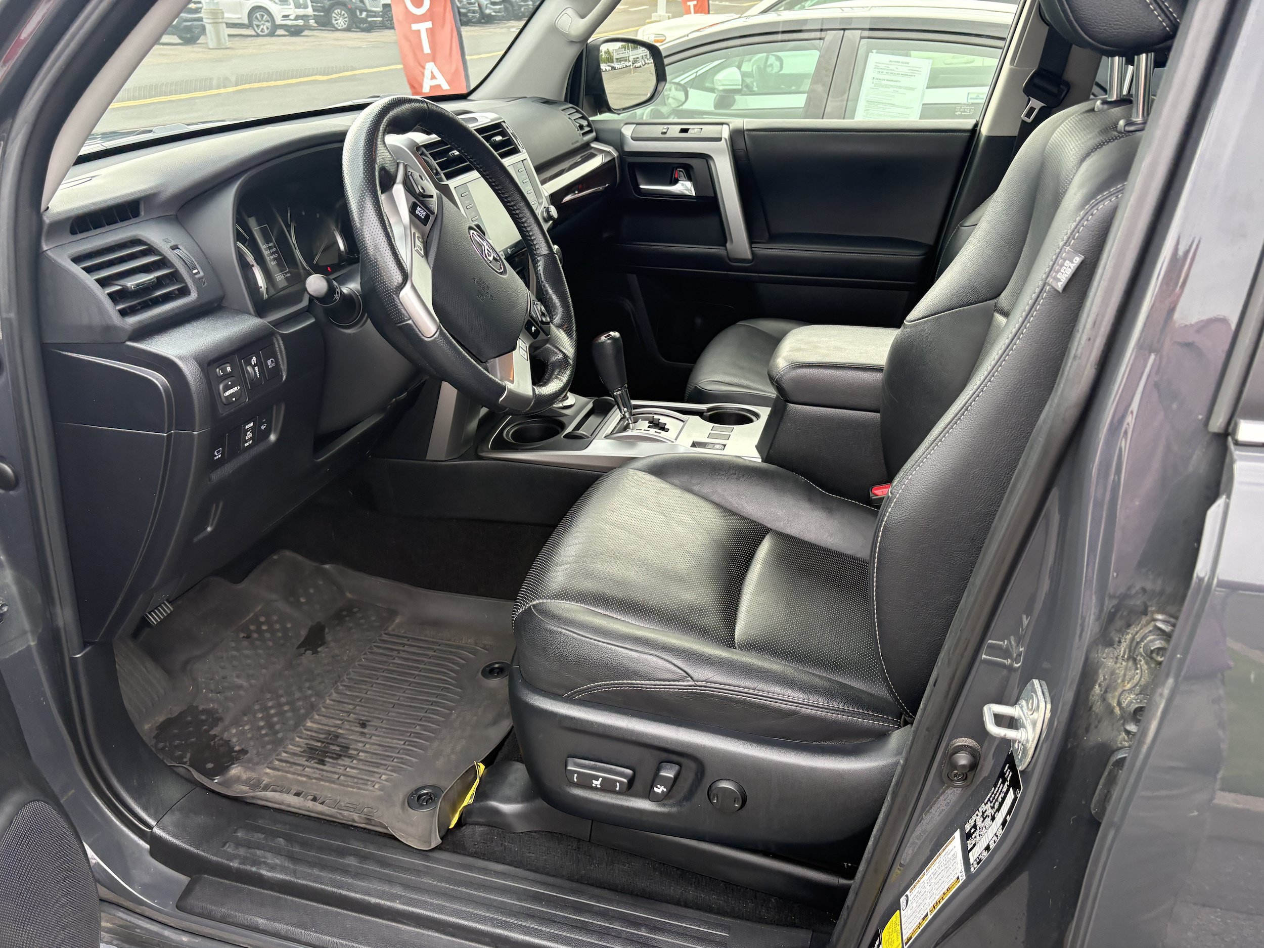 Certified 2024 Toyota 4Runner Limited AWD/4WD image 3