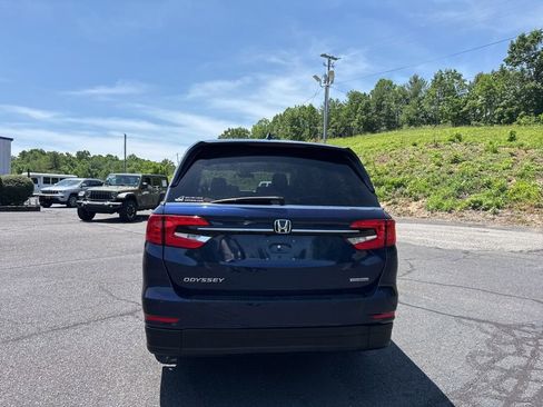 Used 2022 Honda Odyssey Touring image 8