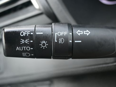 Used 2021 Honda Insight Touring image 28