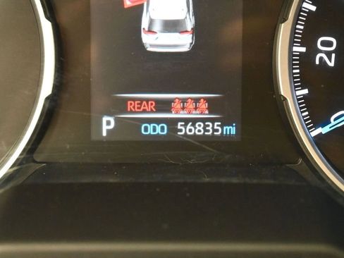 Used 2020 Toyota RAV4 XLE w/ Convenience Package AWD/4WD image 21