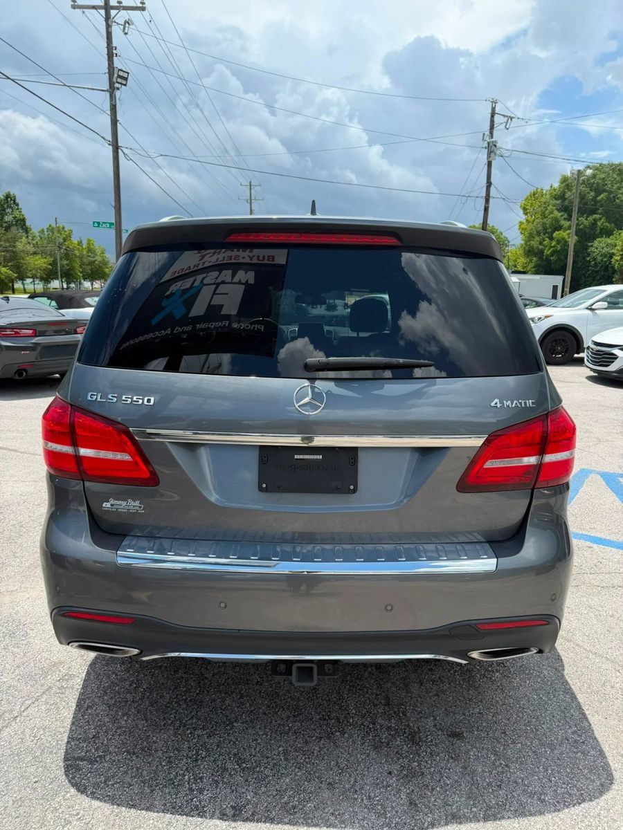 Used 2017 Mercedes-Benz GLS 550 4MATIC image 6