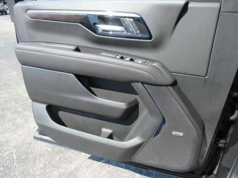New 2026 Chevrolet Tahoe Premier AWD/4WD image 22