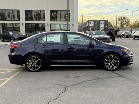 Used 2020 Toyota Corolla XSE image 8