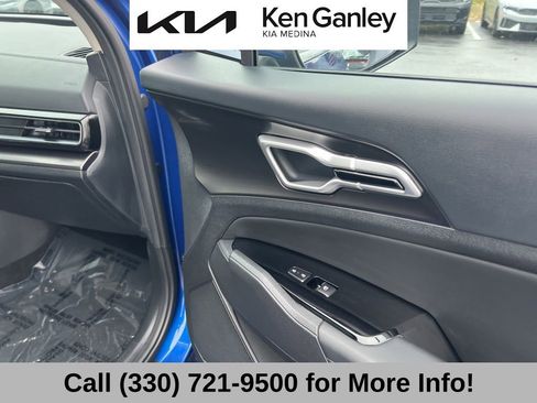 Certified 2025 Kia Sportage EX w/ Premium Package image 60