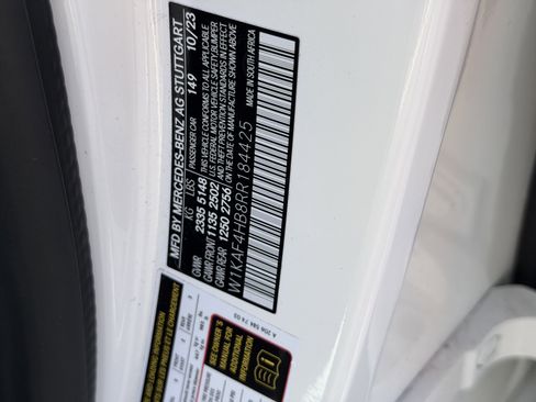 Used 2024 Mercedes-Benz C 300 4MATIC Sedan image 37