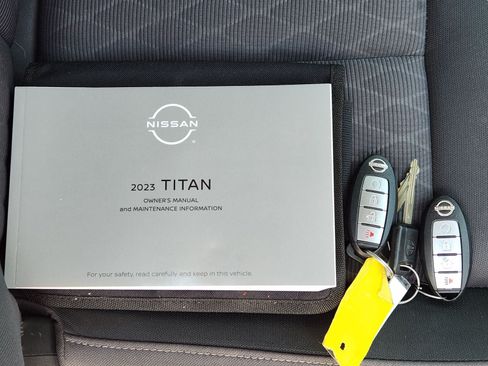 Used 2023 Nissan Titan SV w/ SV Convenience Package AWD/4WD image 41