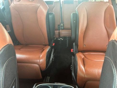 Used 2022 Kia Carnival SX Prestige FWD image 32
