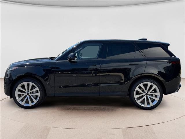 New 2027 Land Rover Range Rover Sport SE AWD/4WD image 2