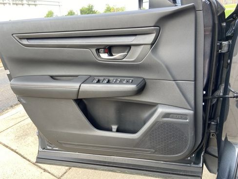 Used 2023 Honda CR-V Sport image 31