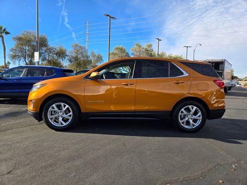 Used 2018 Chevrolet Equinox LT image 3