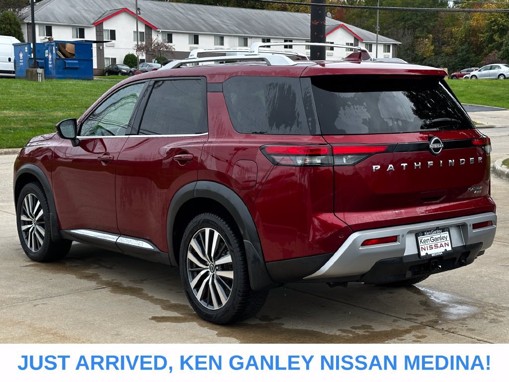 Used 2022 Nissan Pathfinder Platinum w/ Cargo Package AWD/4WD image 5