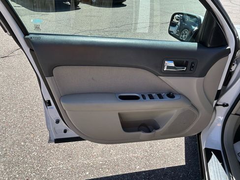Used 2011 Mercury Milan Hybrid FWD image 14