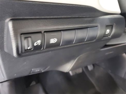 Used 2021 Toyota Corolla LE w/ Carpet Mat Package (TMS) image 16