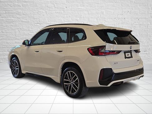 Used 2026 BMW X1 xDrive28i image 4