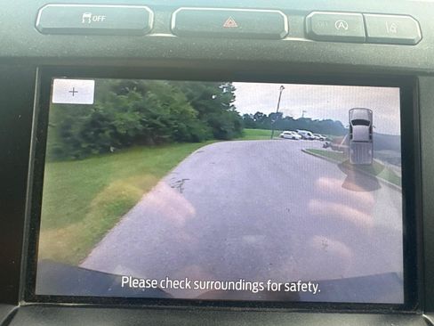 Used 2020 Ford F150 Lariat w/ Equipment Group 502A Luxury AWD/4WD image 21