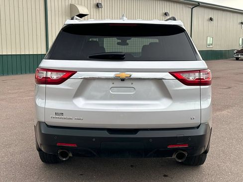Used 2021 Chevrolet Traverse LT AWD/4WD image 38