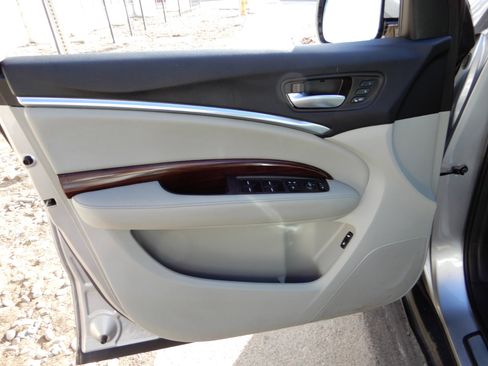 Used 2016 Acura MDX SH-AWD image 25