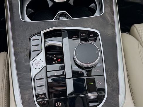 New 2026 BMW X7 xDrive40i image 17