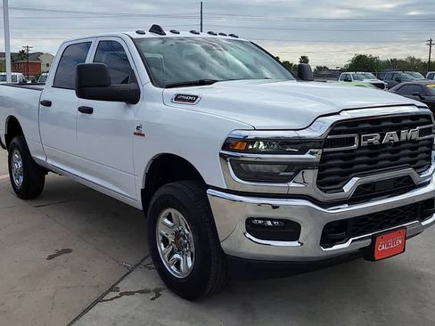 New 2026 RAM 2500 Tradesman AWD/4WD image 2