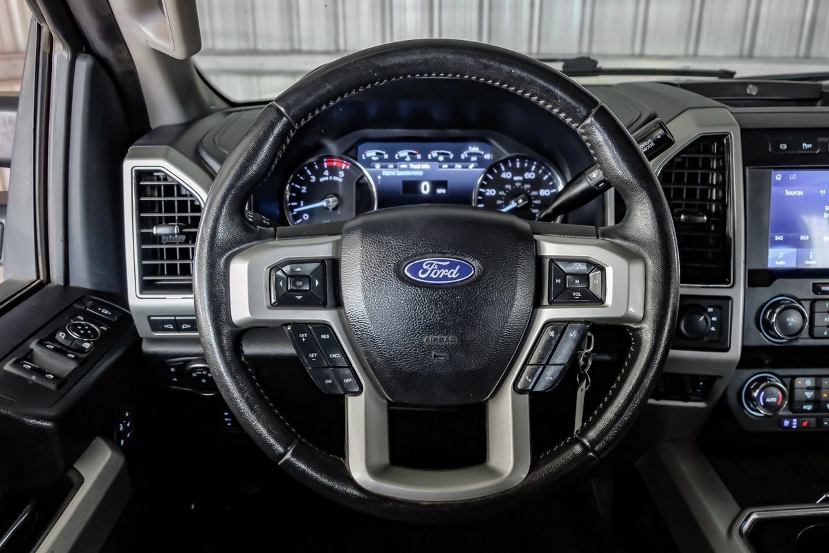 Used 2020 Ford F350 Lariat w/ Chrome Package AWD/4WD image 15