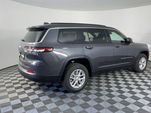 New 2025 Jeep Grand Cherokee L Laredo image 4