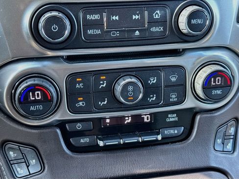 Used 2017 Chevrolet Tahoe Premier RWD image 17