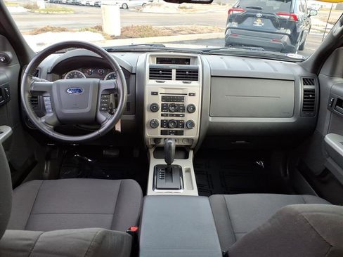 Used 2012 Ford Escape XLT image 6