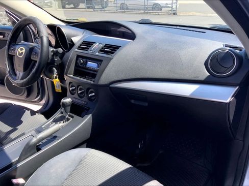 Used 2012 MAZDA MAZDA3 i Touring FWD image 22