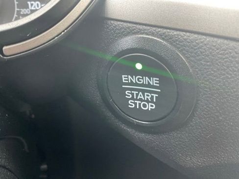 Used 2022 Ford Escape SE w/ Convenience Package AWD/4WD image 22