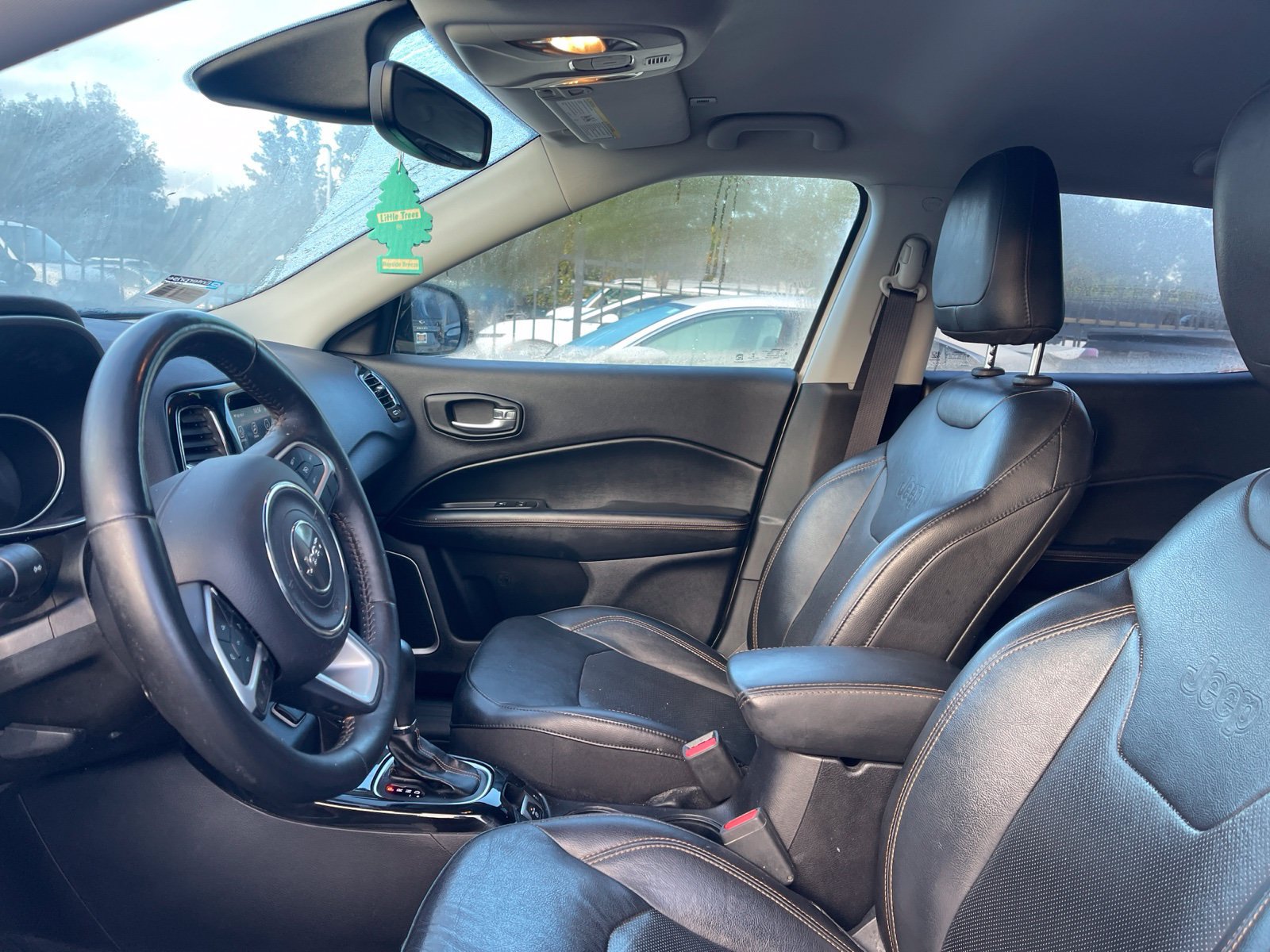 Used 2019 Jeep Compass Limited FWD image 5